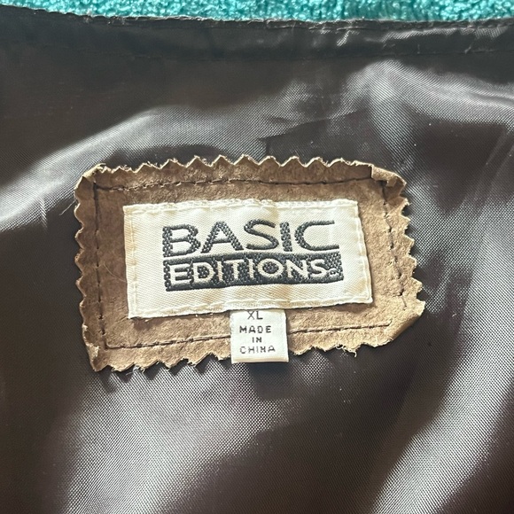 Basic Editions Leather Vest - Picture 3 of 5